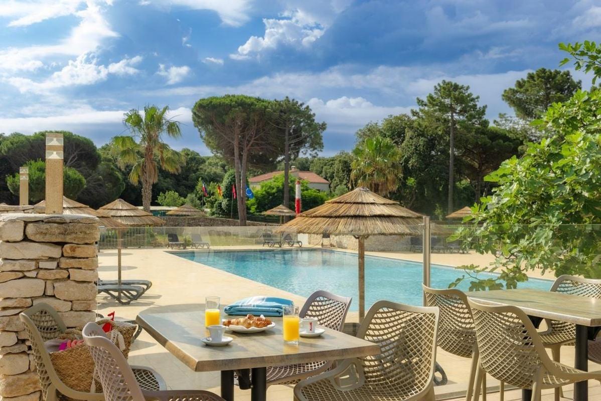 Camping Campo Di Liccia Bonifacio  Exterior photo